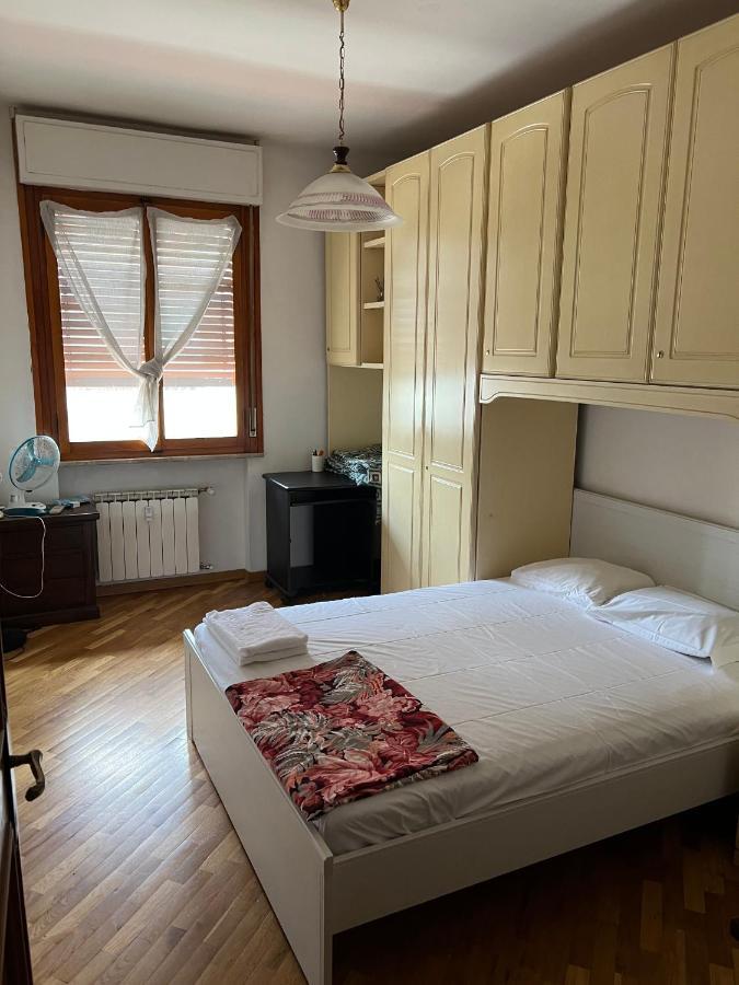 Apartment Molto Vicino All'aeroporto Ea 10 Minuti Dal Centro Citta Florenz